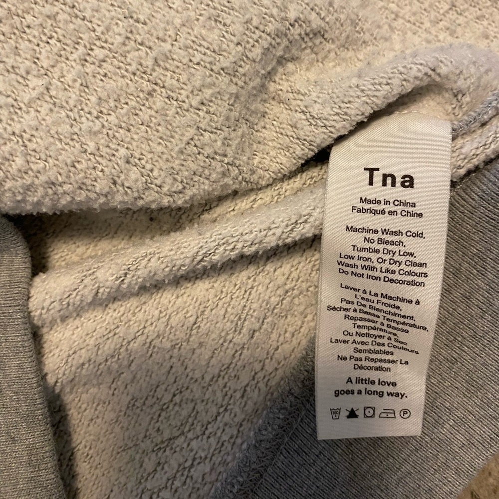 XXS TNA hoodie​​​​​ - Picture 5 of 7